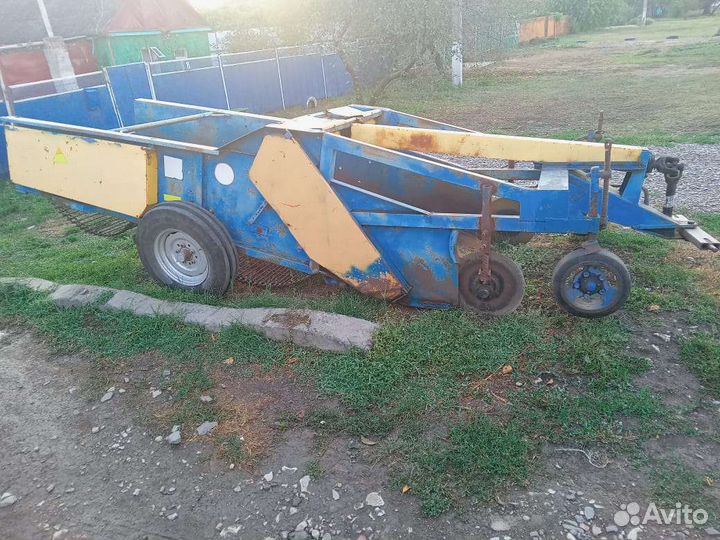 Копатель корнеплодов Агропромсельмаш КСТ-1,4М-02, 2011