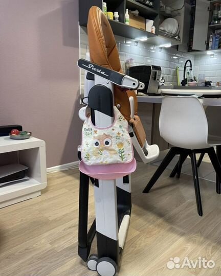 Стульчик для кормления Peg Perego Siesta