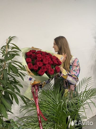 Букет из 31 красной розы