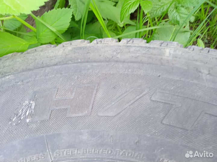 Bridgestone Desert Dueler 275/65 R17