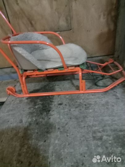 Продам санки