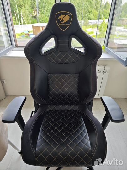 Cougar Throne Royal компьютерное игровое кресло