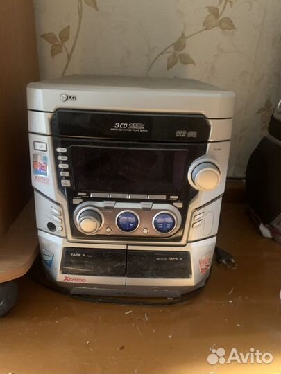 Музыкальный центр LG