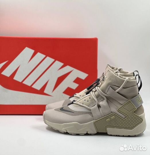 Кроссовки Nike Air Huarache Gripp Desert Sand