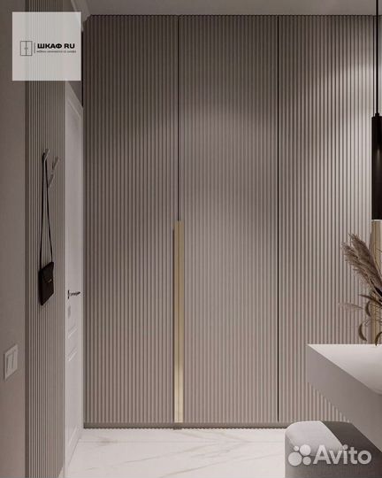 Современный шкаф купе