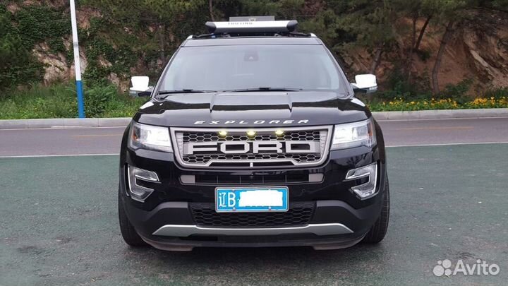 Решетка радиатора Raptor Ford Explorer 5 Restyle 1