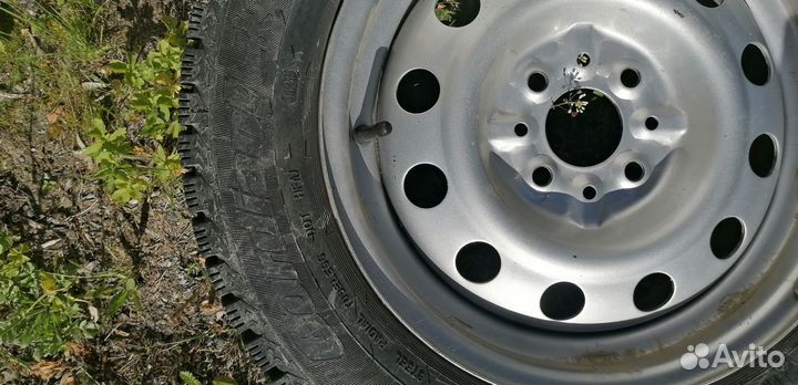 Зимняя резина r14 бу с дисками