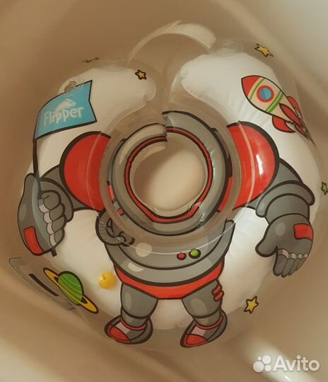 Круг для купания новорожденных. Козырек в подарок