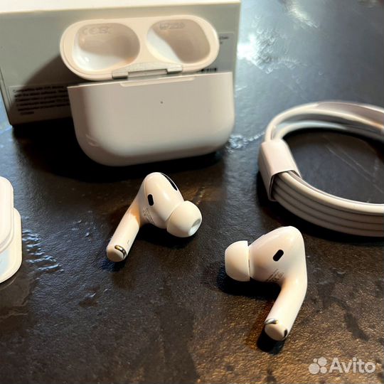 Apple airpods pro