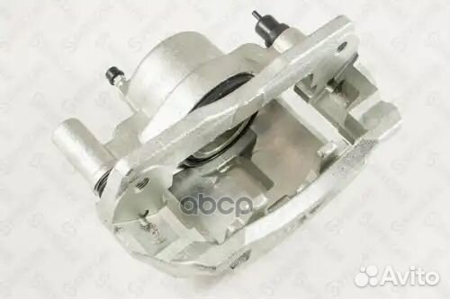 Суппорт тормозной передний левыйMazda