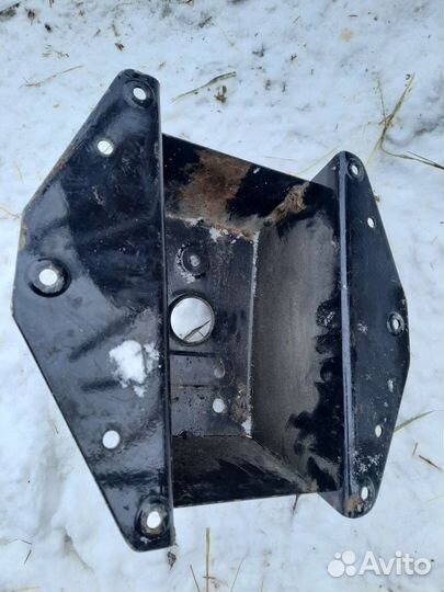 Крепление запасного колеса газель