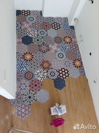 Услуги плиточника, укладка плитки, плиточник