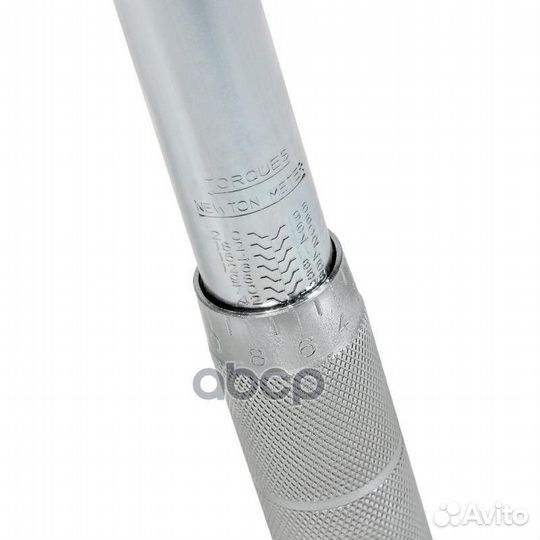 Ключ Ключ динамометрический 1/2 28-210Нм в кейс