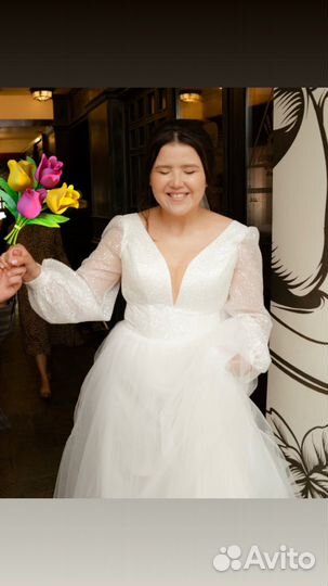 Свадебное платье