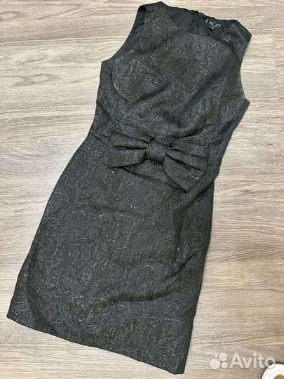 Платье вечернее