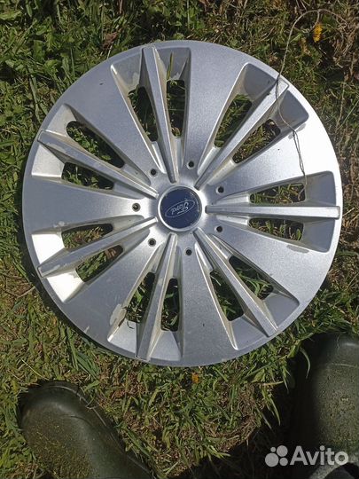 Колпаки на форд фокус 16 радиус