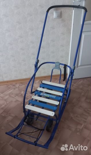 Детские санки на колесах