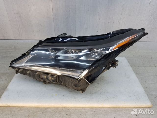 Фара левая Lexus RX