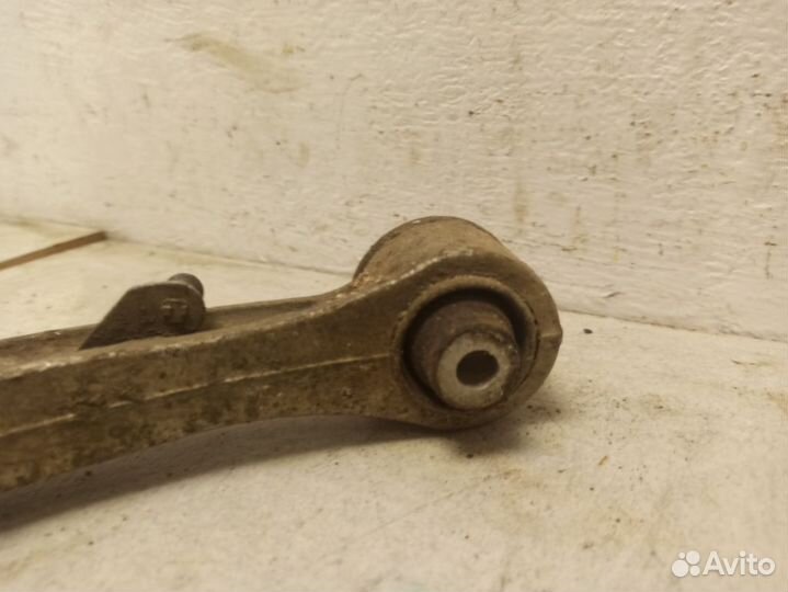 Рычаг передний верхний бмв