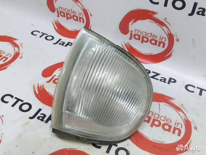 Поворотник Nissan Serena C23,прав