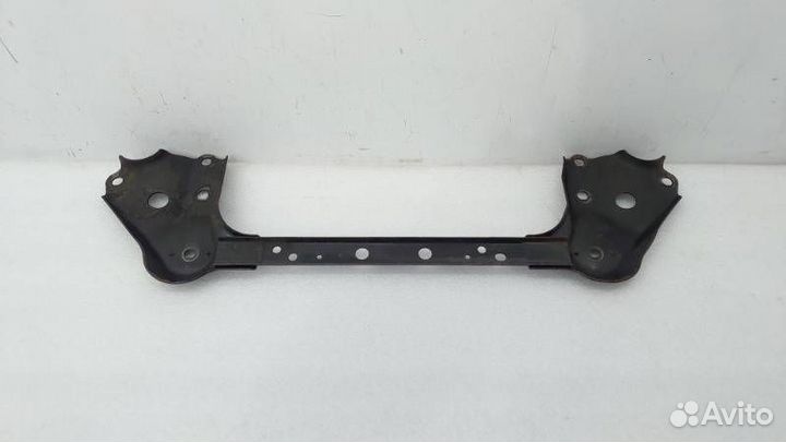 Кронштейн балки Nissan Juke YF15 F15E 2013
