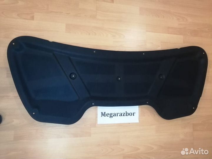 Шумоизоляция капота Hyundai ix35 Tucson 2