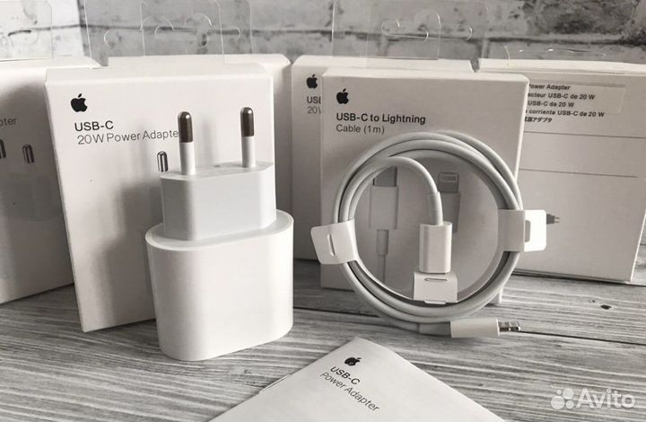 Зарядка на iPhone 20w