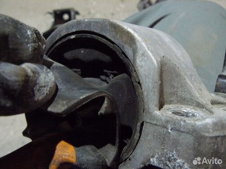 Опора для Hyundai Accent II 1,5л