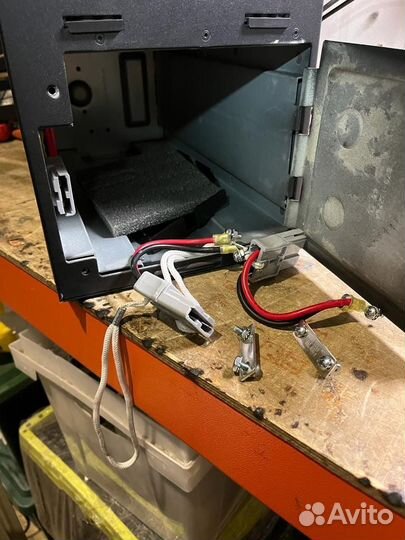 Ибп apc Smart ups XL 3000VA sua3000xli