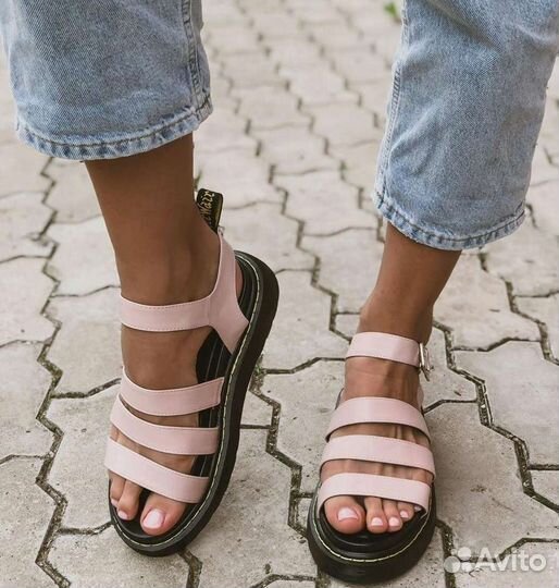 Сандалии женские