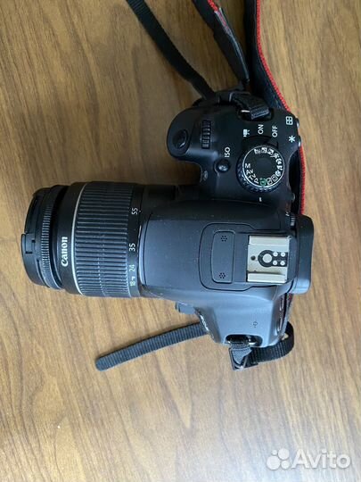 Зеркальный фотоаппарат Canon 650d