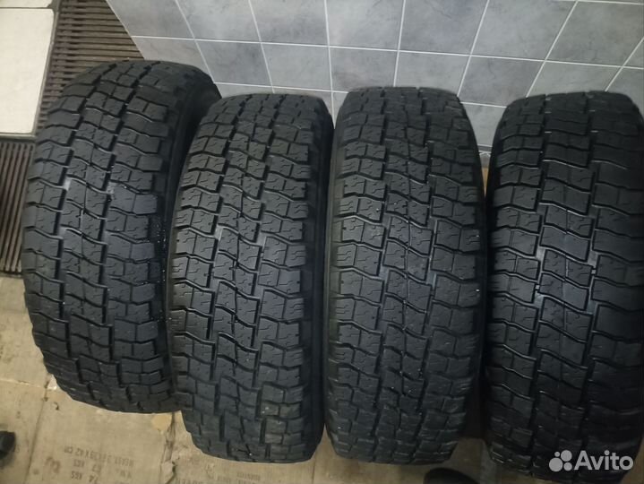 КАМА И-520 235/75 R15