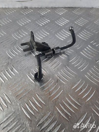 Трубка топливная Citroen C4 1 1.6 9H01 2008