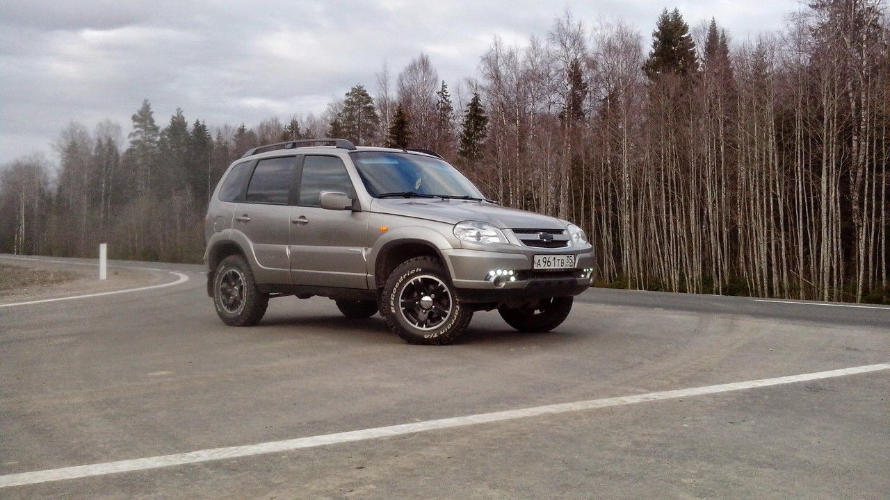 Chevrolet Niva: фото владельца