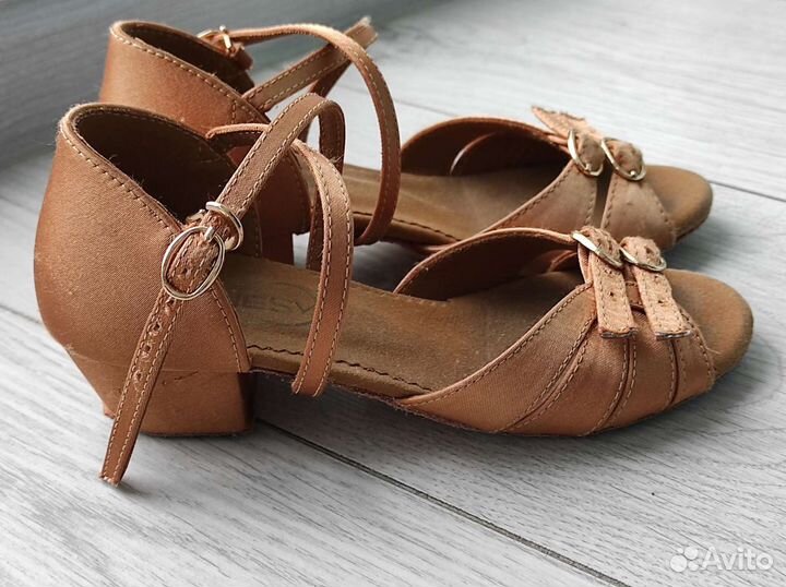 Туфли для бальных танцев для девочки