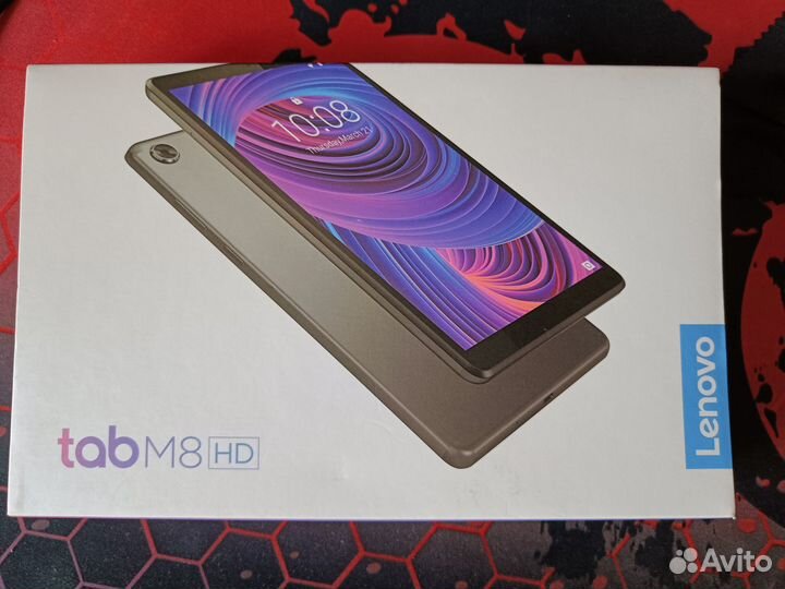 Планшет Lenovo Tab M8