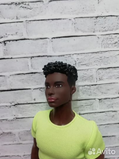 Кукла Кен друг Барби