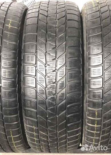 Bridgestone Blizzak LM-25 205/55 R17