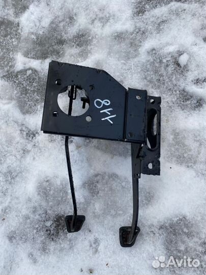 Педальный узел калина 1