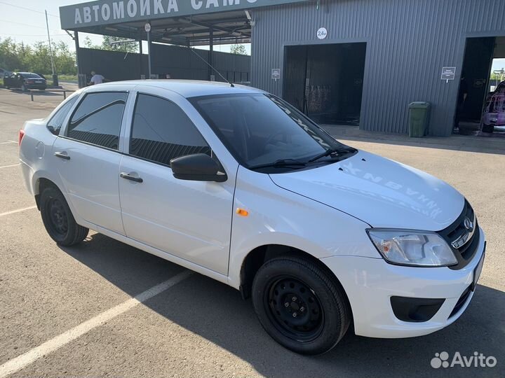 LADA Granta 1.6 МТ, 2012, 175 000 км