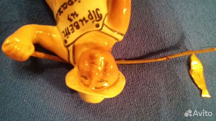 Статуэтка фарфор Рыбак винтаж