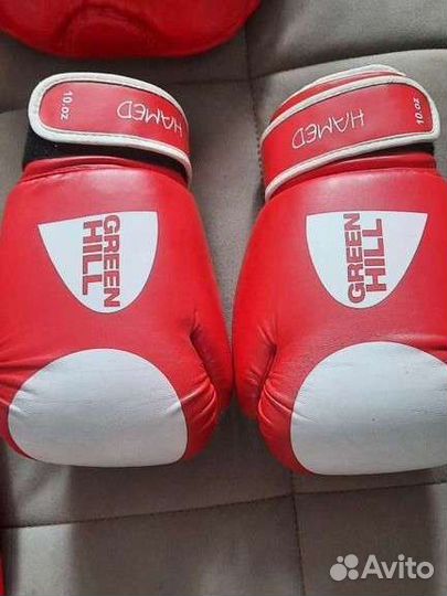 Перчатки и шлем для мальчика