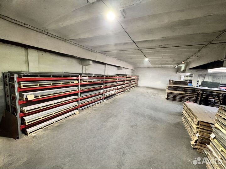 Поликарбонат монолитный в наличии