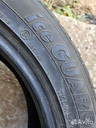 Yokohama Ice Guard IG50 215/55 R17