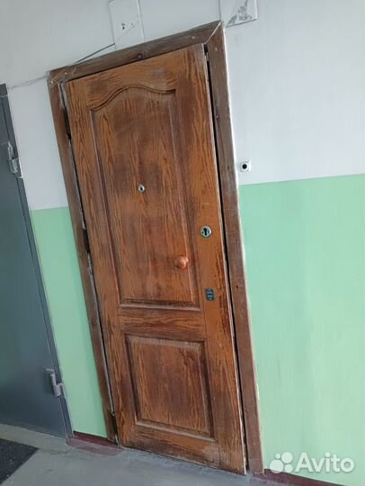 Дверь входная металлическая