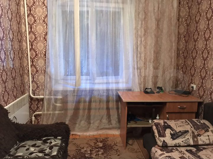 Комната 12 м² в 4-к., 2/5 эт.