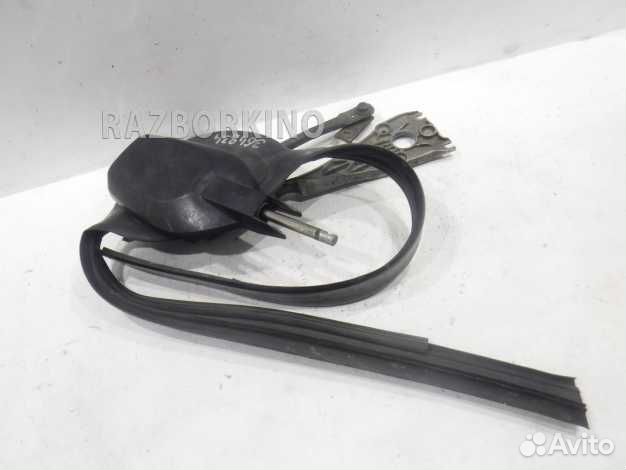 Трапеция стеклоочистителя