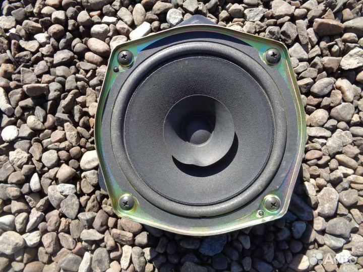 Динамик передний левый Nissan Avenir W11 QG18DE