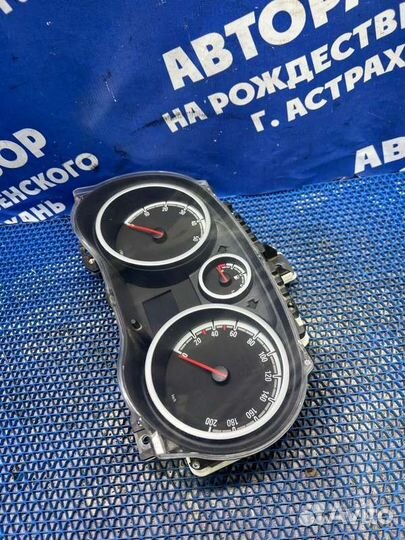Панель приборов Opel Corsa D хэтчбек Z12XEP 2007