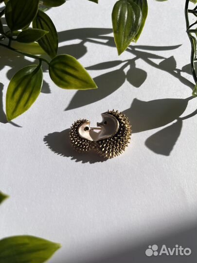Брошь Ёжики